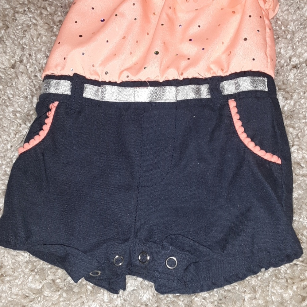 Adorable Romper - Picture 3 of 5
